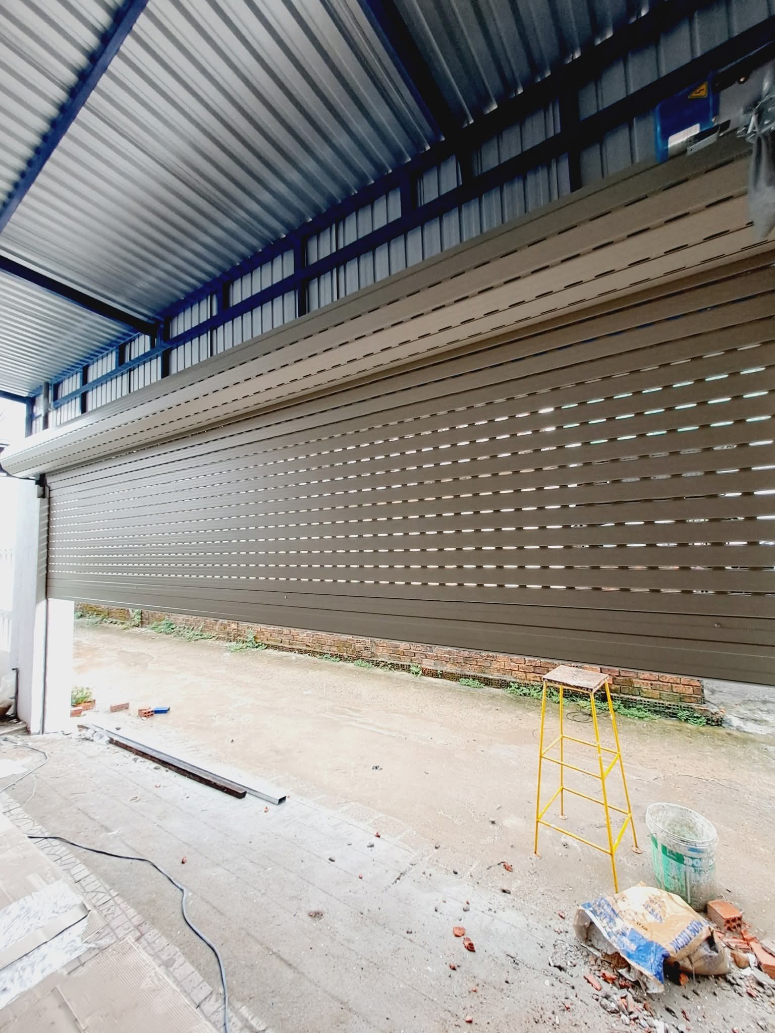 Các lỗi hỏng hóc cửa cuốn thường gặp